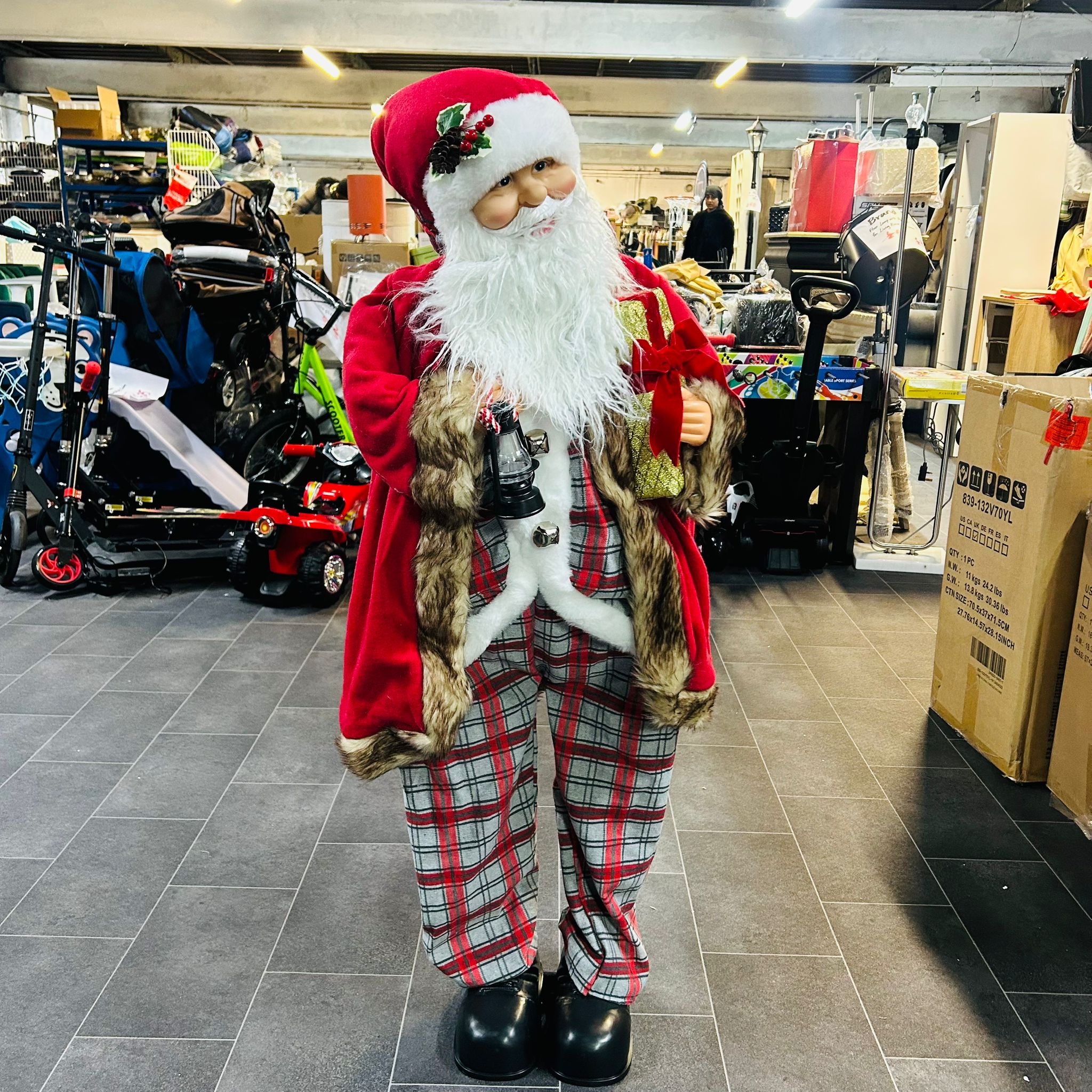 110cm Musical Standing Santa Claus – Christmas Decoration
